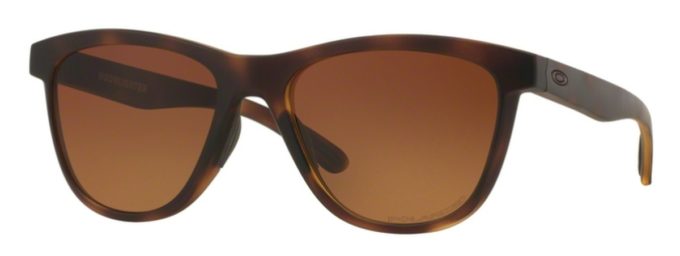Moonlighter OO 9320 Sunglasses 04 Brown Tortoise with Brown Gradient Polar